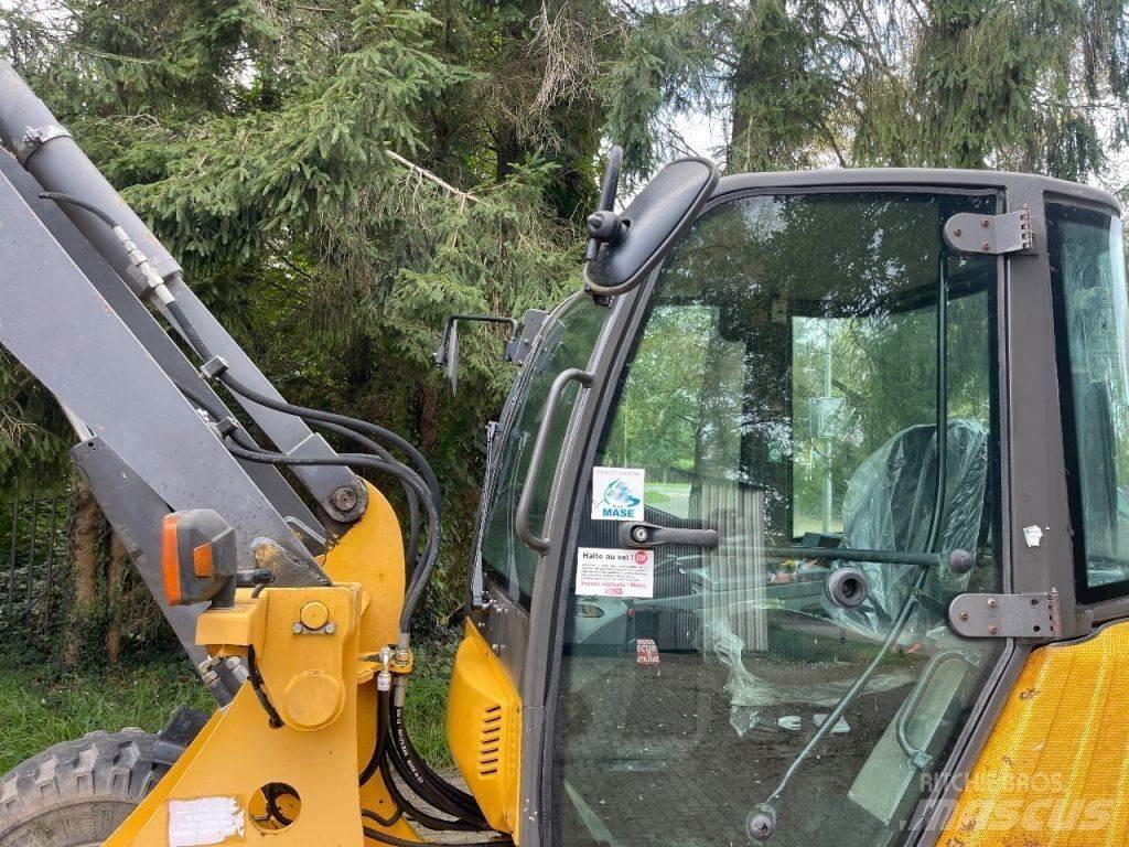 Volvo L25 Gumikerekes homlokrakodók