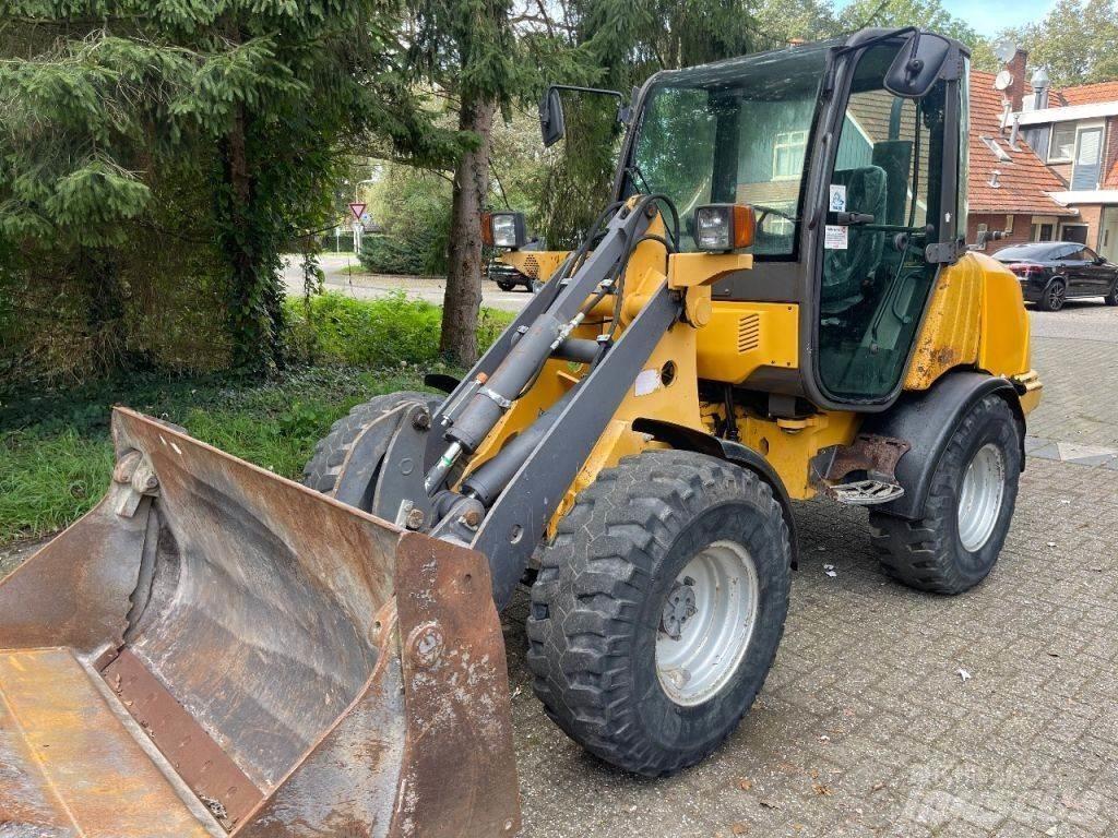 Volvo L25 Gumikerekes homlokrakodók