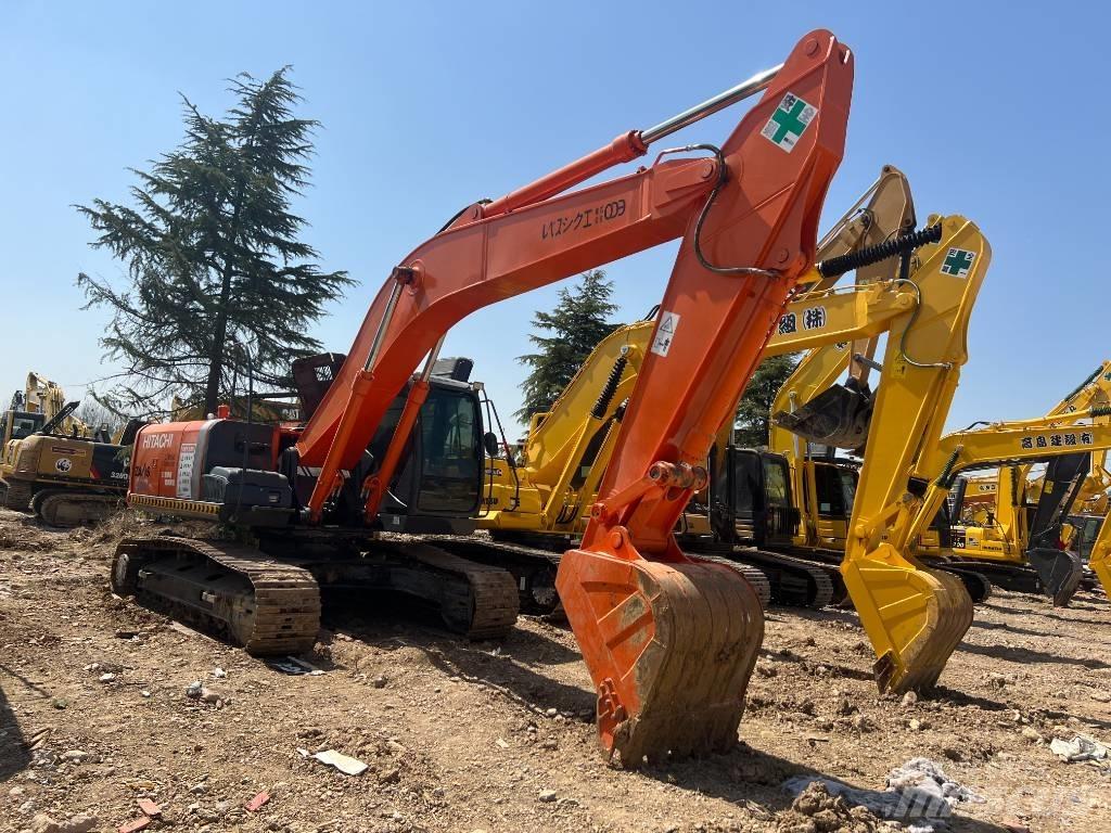 Hitachi ZX 240-3 Lánctalpas kotrók