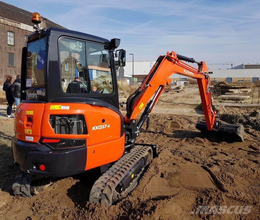 Kubota KX 037-4 Mini kotrók < 7t