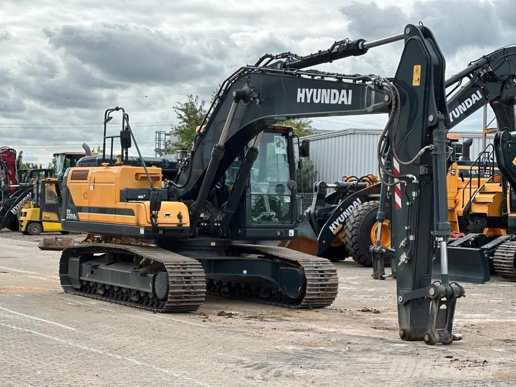 Hyundai HX 220 AL Lánctalpas kotrók