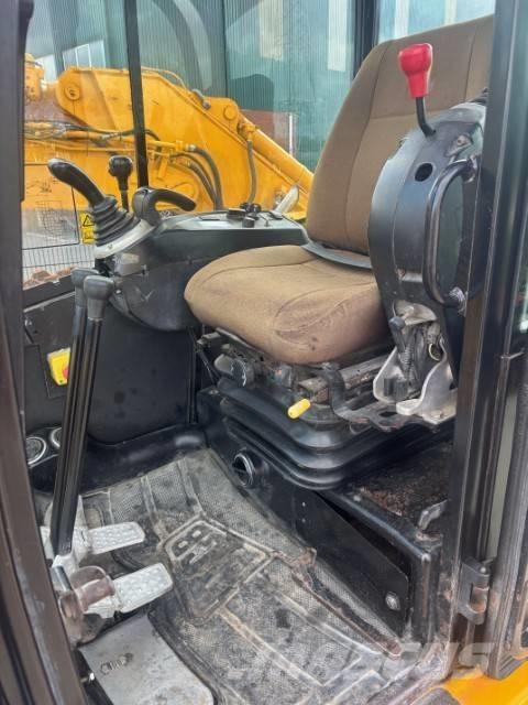 JCB 8050 Mini kotrók < 7t