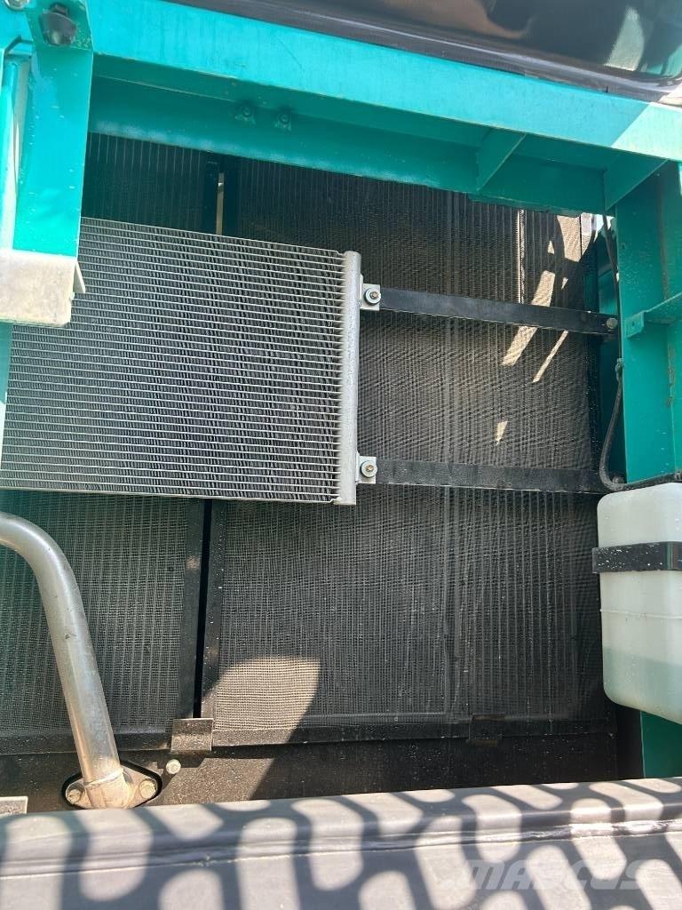 Kobelco SK 350 Lánctalpas kotrók