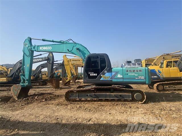 Kobelco SK250-8 Lánctalpas kotrók