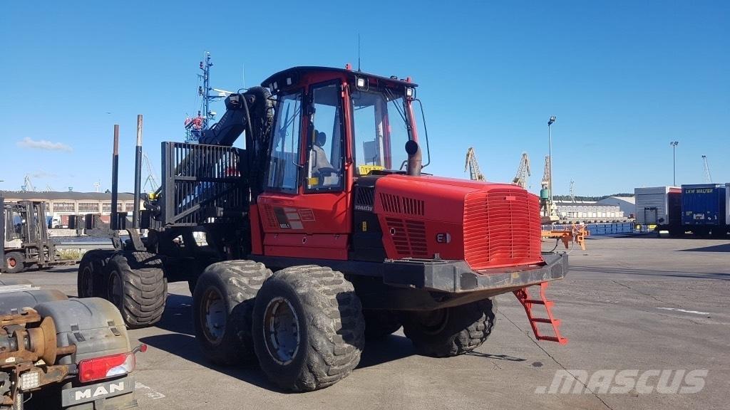 Komatsu 855 Kihordók