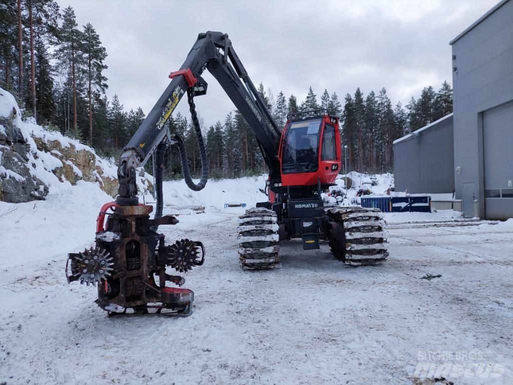 Komatsu 901XC Betakarítók