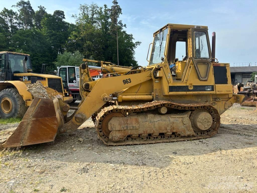 CAT 963 Lánctalpas homlokrakodók