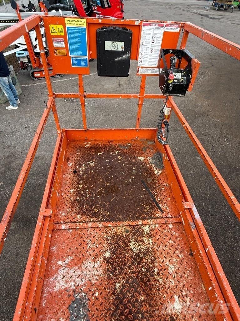 JLG 10 RS Ollós emelők