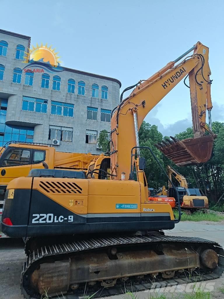 Hyundai R 220LC-9S Lánctalpas kotrók