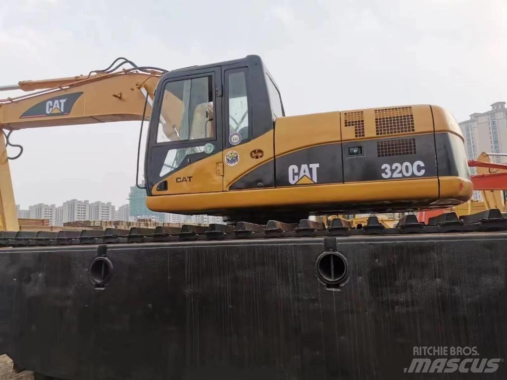 CAT 320 C Lánctalpas kotrók