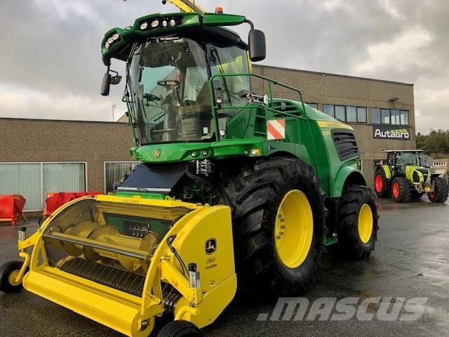 John Deere 8200 i Önjáró szecskázók