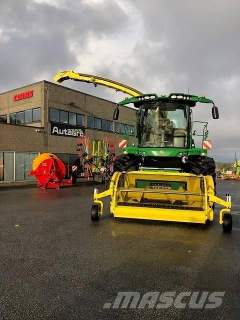 John Deere 8200 i Önjáró szecskázók