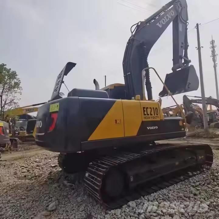 Volvo EC 210 Lánctalpas kotrók