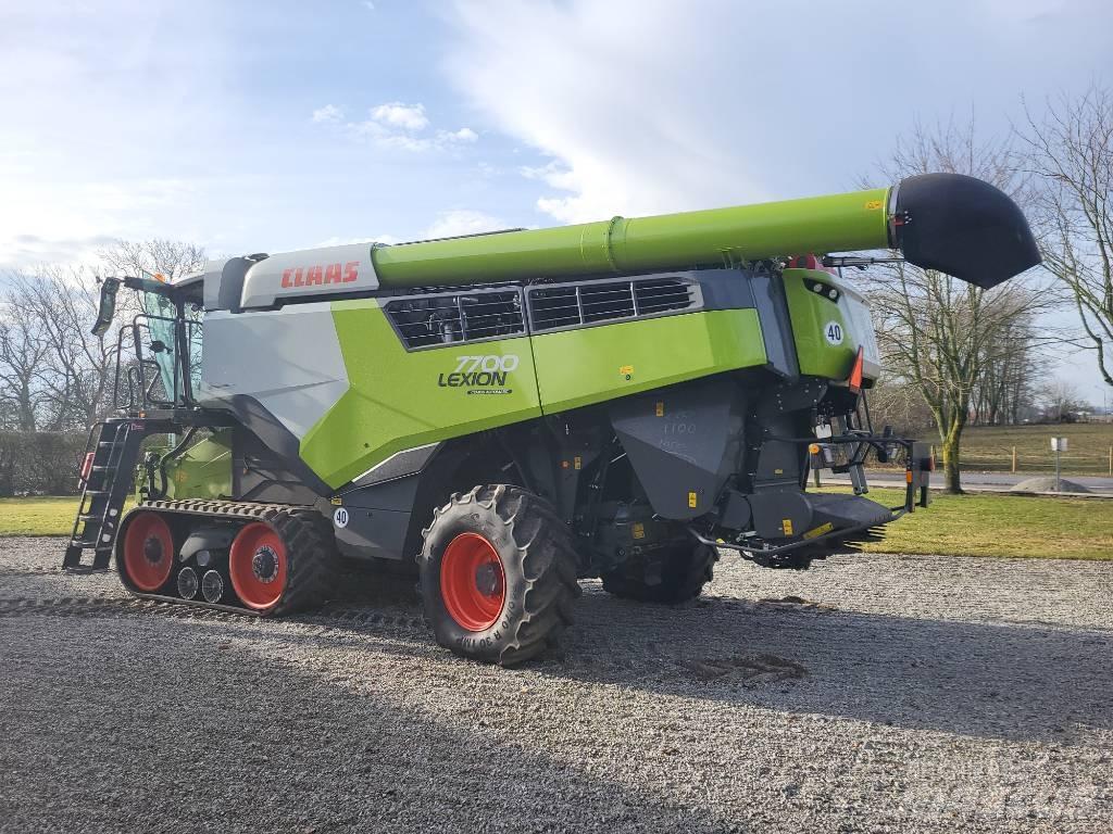 CLAAS Lexion 7700 TT Kombájnok