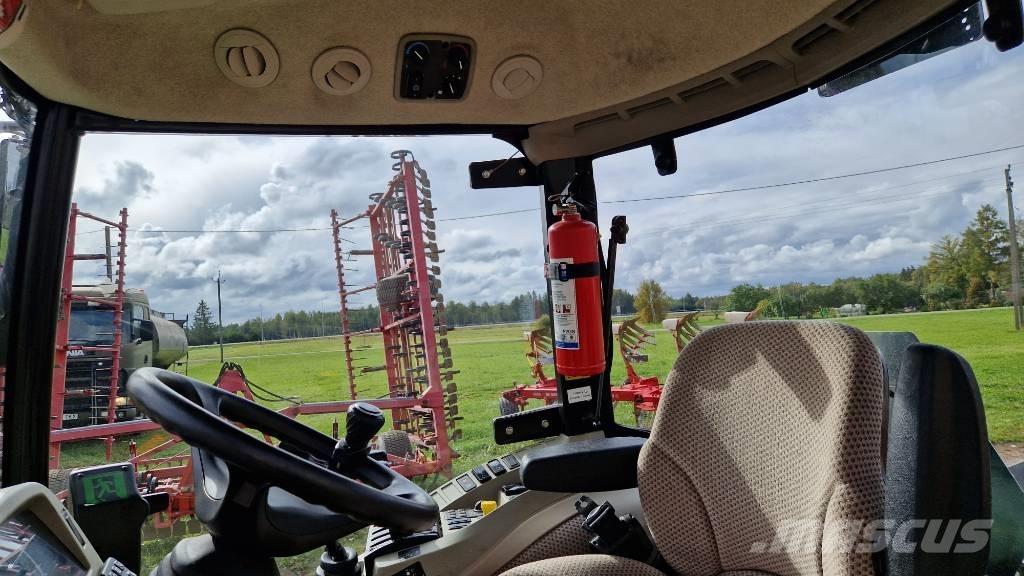 John Deere 4066 R Traktorok