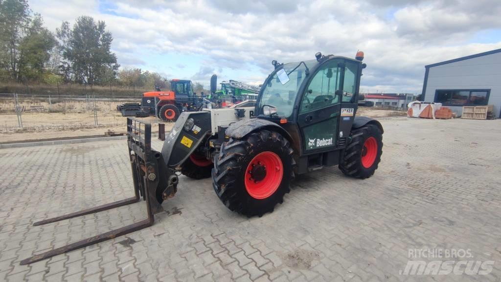 Bobcat TL 35.70 Teleszkópos rakodók