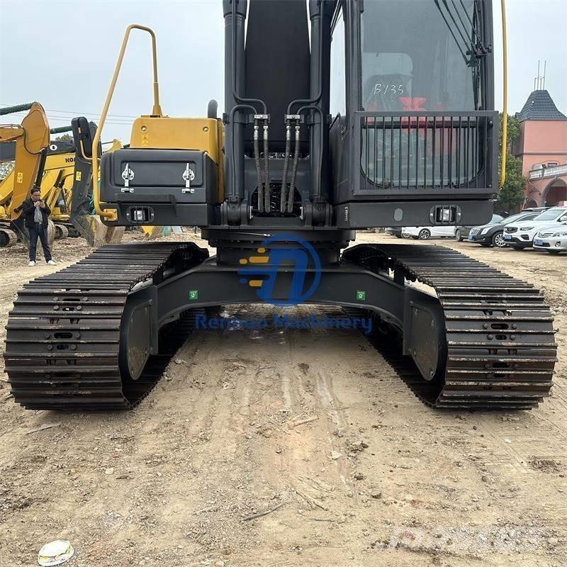 Volvo EC 240 Lánctalpas kotrók