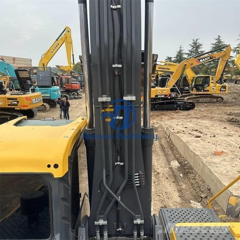 Volvo EC 240 Lánctalpas kotrók