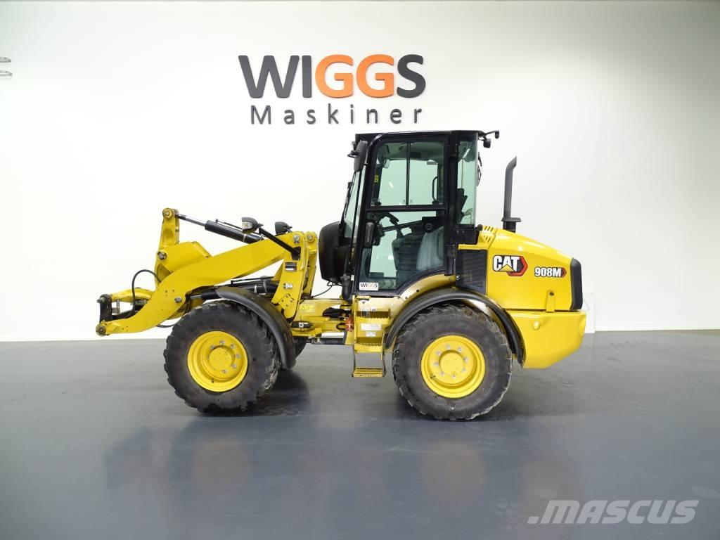 CAT 908M Gumikerekes homlokrakodók