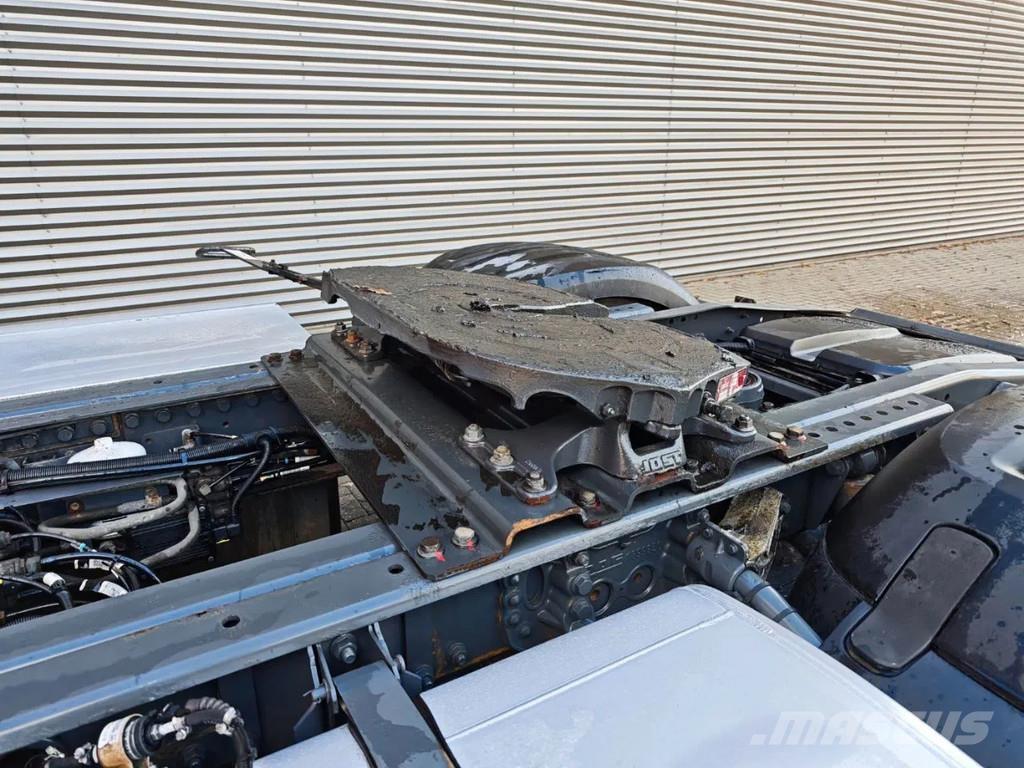 DAF XF 460 4x2 Nyergesvontatók