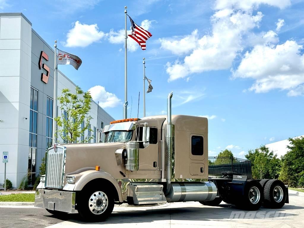 Kenworth W 900 Nyergesvontatók