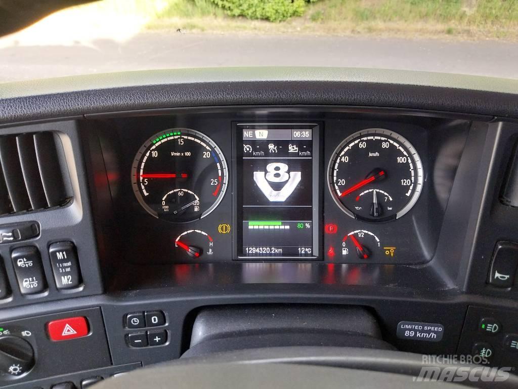 Scania R 520 Nyergesvontatók