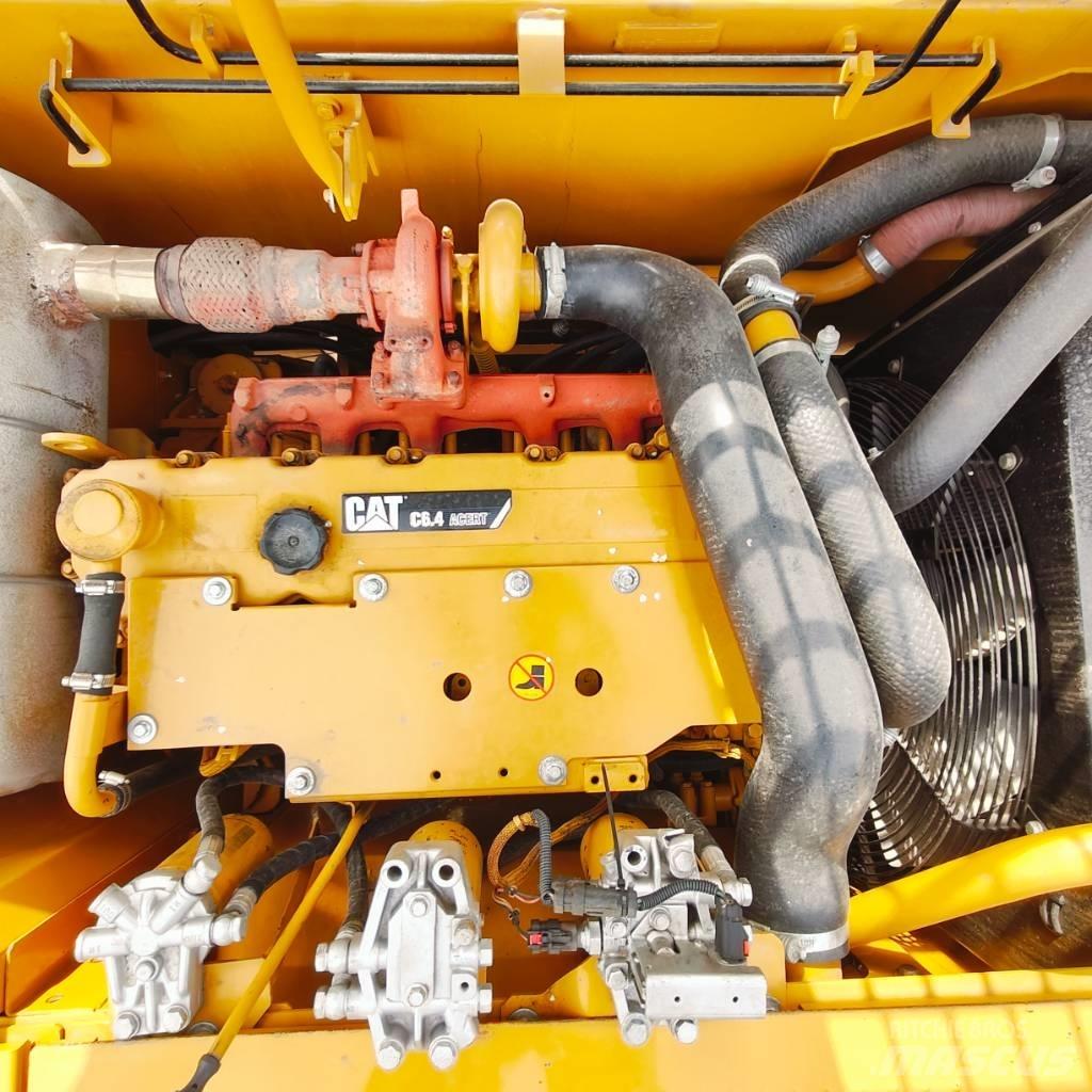 CAT 320D Lánctalpas kotrók