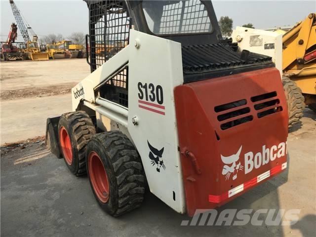 Bobcat S 130 Kompaktrakodók
