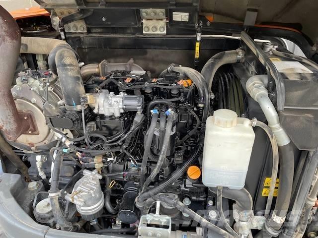 Doosan DX 63-3 Mini kotrók < 7t