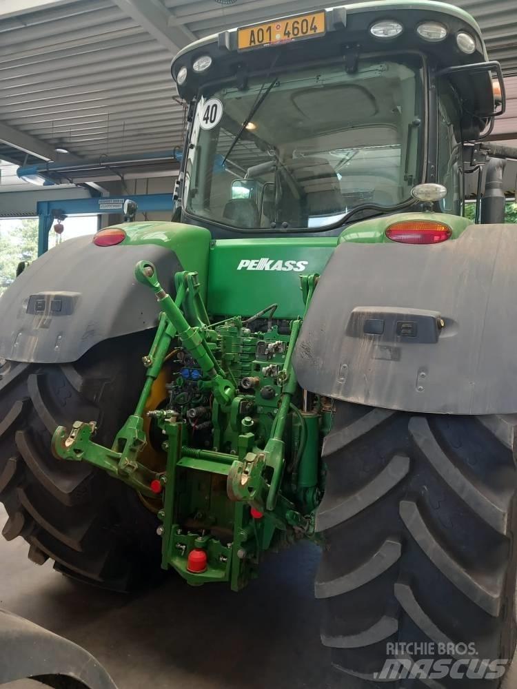 John Deere 7310 R Traktorok