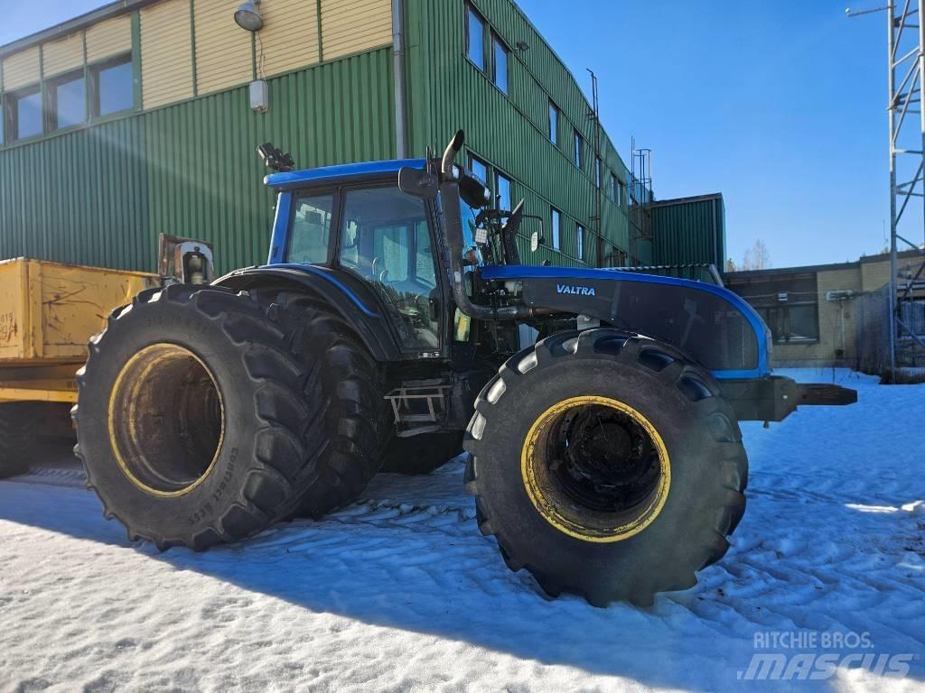 Valtra T171 Traktorok