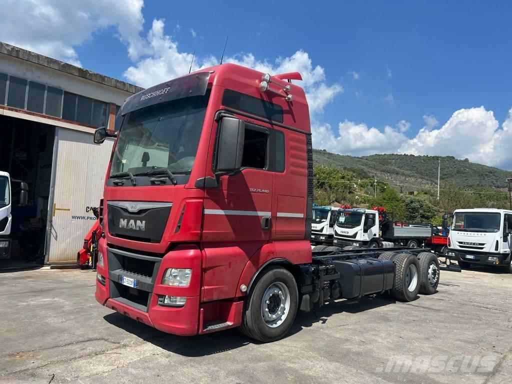 MAN TGX 26.440 Platós/Csörlős teherautók