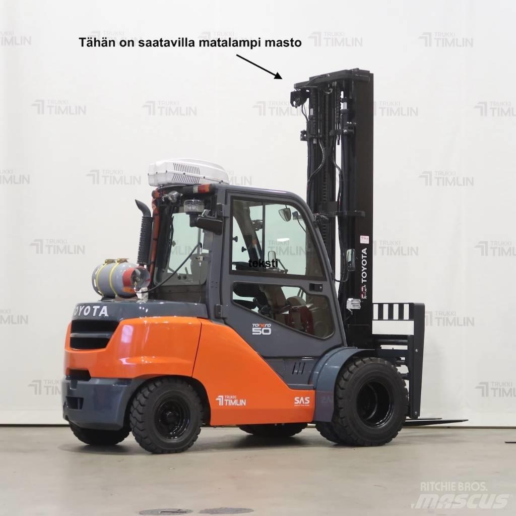 Toyota 8FG50N Gázüzemű targoncák