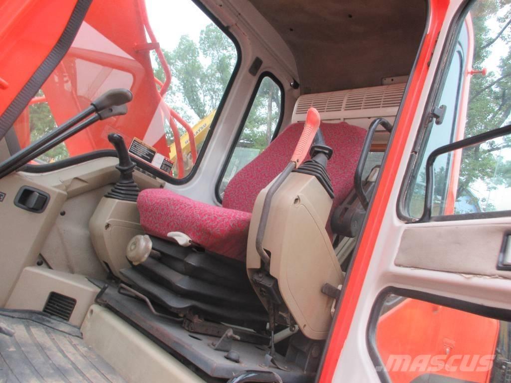 Doosan DH 150 LC-7 Gumikerekes kotrók