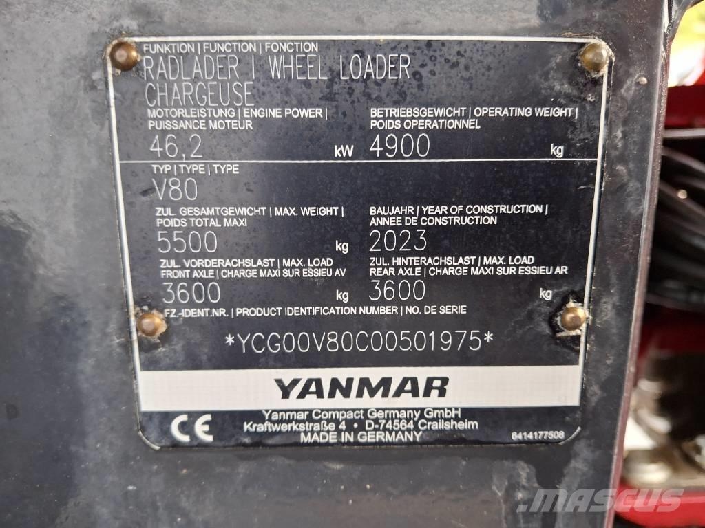 Yanmar V 80 Gumikerekes homlokrakodók