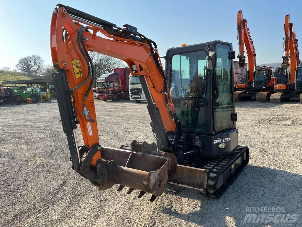 Doosan DX27z-7 Mini kotrók < 7t