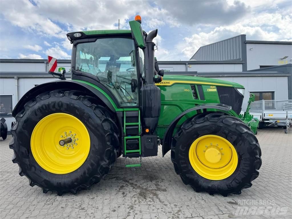 John Deere 6R 250 Traktorok