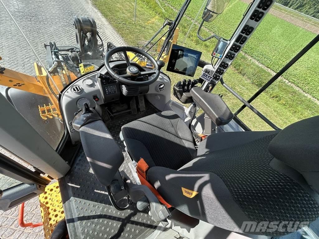 Volvo L70H2 Gumikerekes homlokrakodók