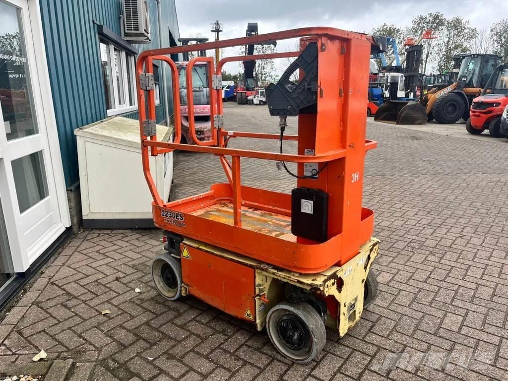 JLG 1230ES Teleszkópos emelők