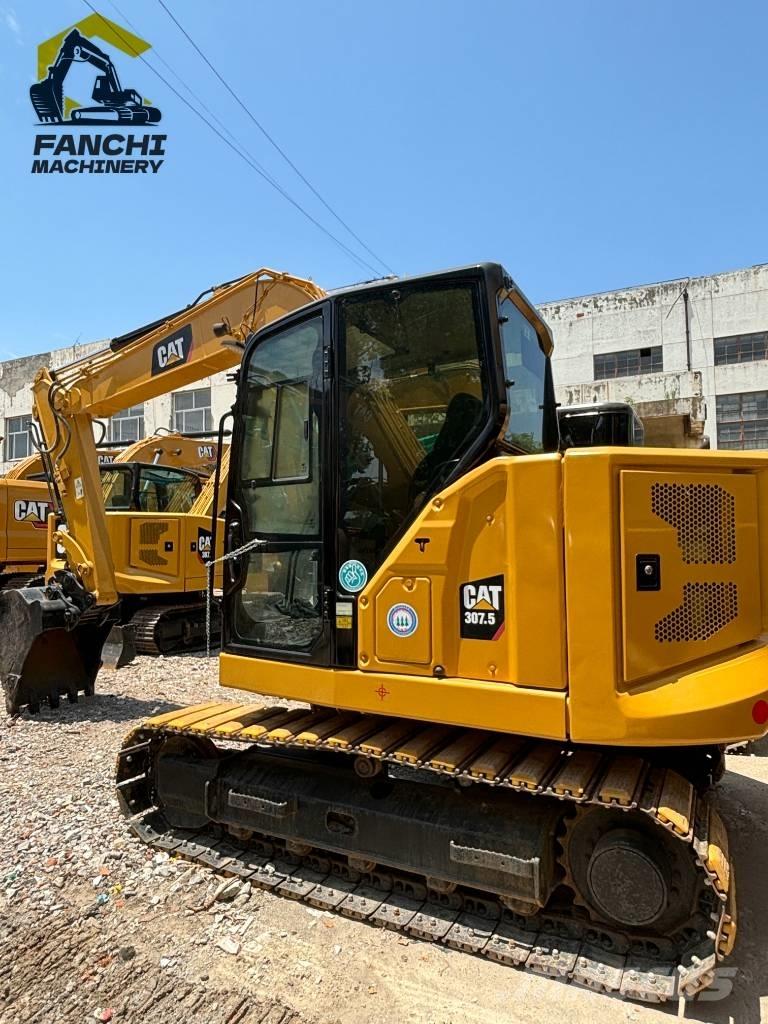 CAT 307,5 Mini kotrók < 7t
