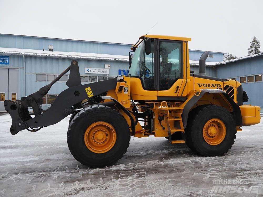 Volvo L 90 F Gumikerekes homlokrakodók