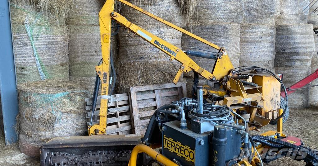 McConnel MAG 480 Vontatott pázsitnyírók