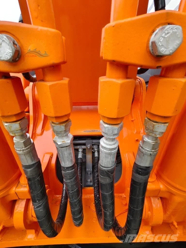 Hitachi EX 120 Lánctalpas kotrók