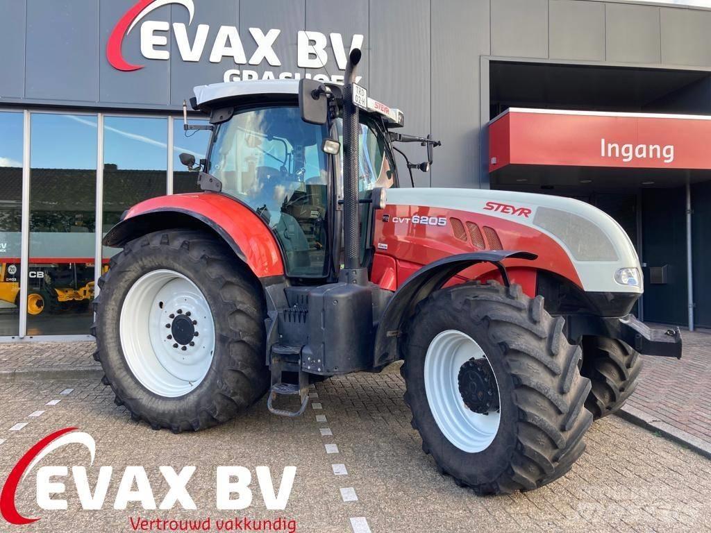 Steyr 6205 CVT Traktorok
