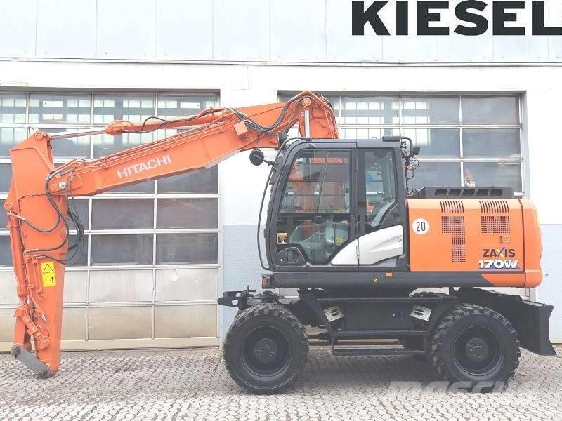 Hitachi ZX 170 W-6 Gumikerekes kotrók