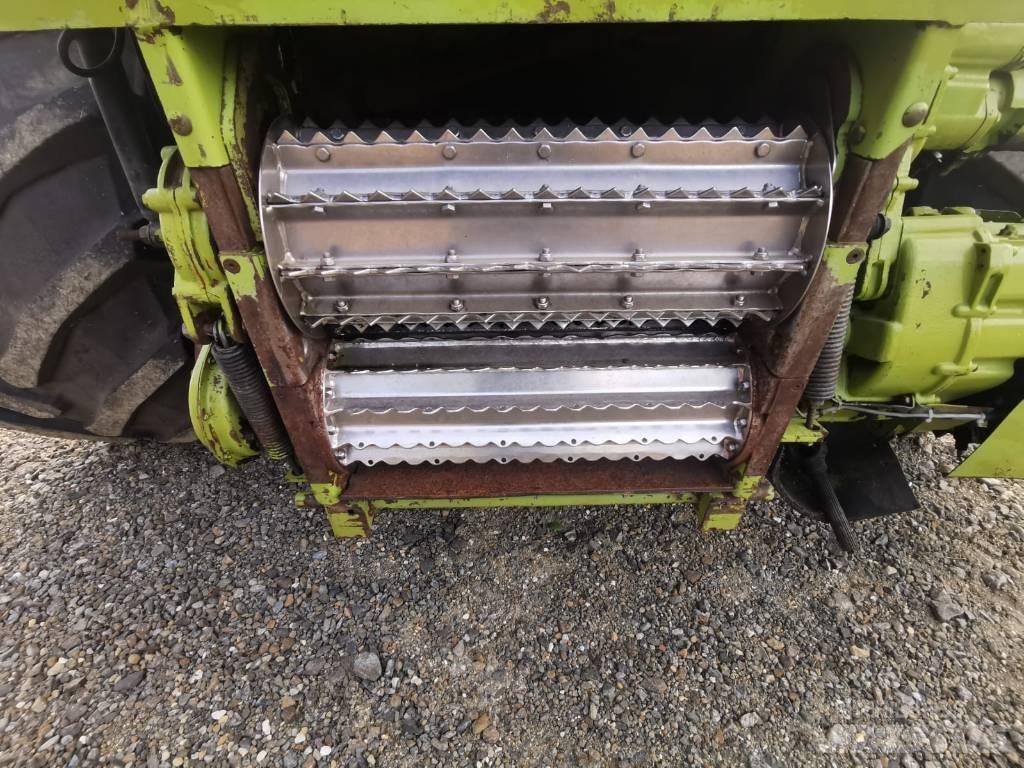 CLAAS Jaguar 870 Önjáró szecskázók