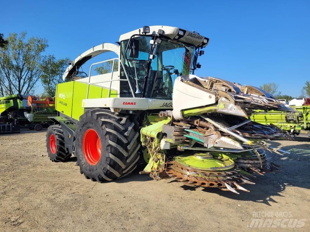 CLAAS Jaguar 870 Önjáró szecskázók