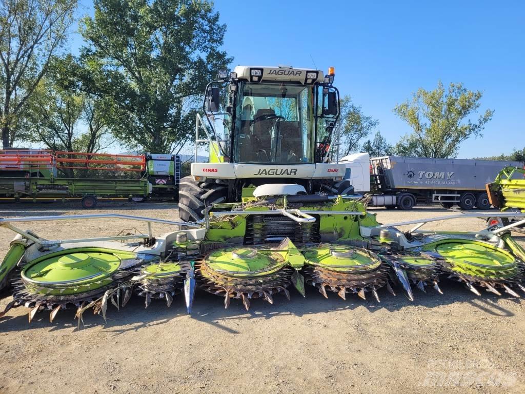 CLAAS Jaguar 870 Önjáró szecskázók