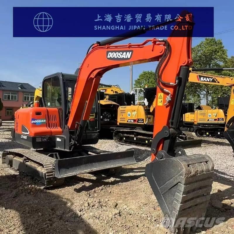 Doosan DX 60 Mini kotrók < 7t
