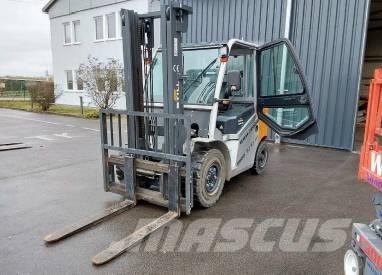 Still RC 42-40 Dízel targoncák